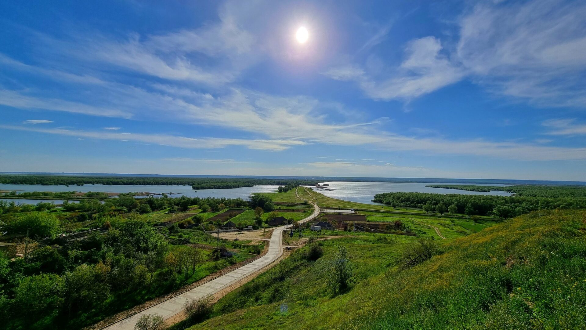 344534815_263199309479463_4162470585852478727_n