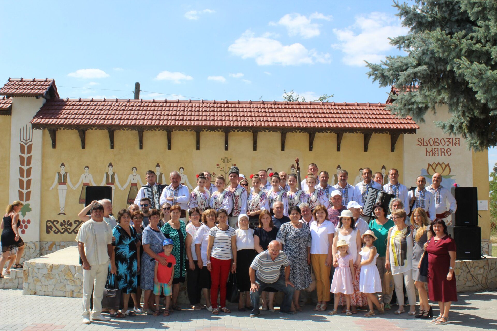 68506577_2414046785379053_4065940638841962496_n