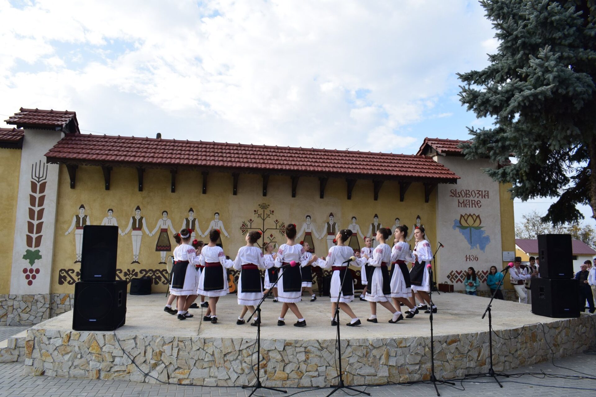 74667324_1136031343268311_9219480324038197248_n